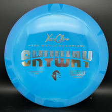 Load image into Gallery viewer, Climo Disc Golf Signature Line Skyway
