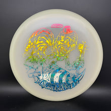 Load image into Gallery viewer, Discraft Z Mega Glo Buzzz 2025 Halloween
