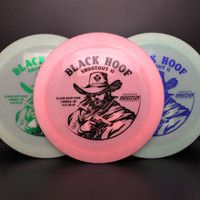 Load image into Gallery viewer, Innova Champion Metal Flake Classic Color Glow Charger Black Hoof 2
