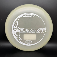 Load image into Gallery viewer, Discraft Seasonal Mega Glo Z Buzzz SS stock
